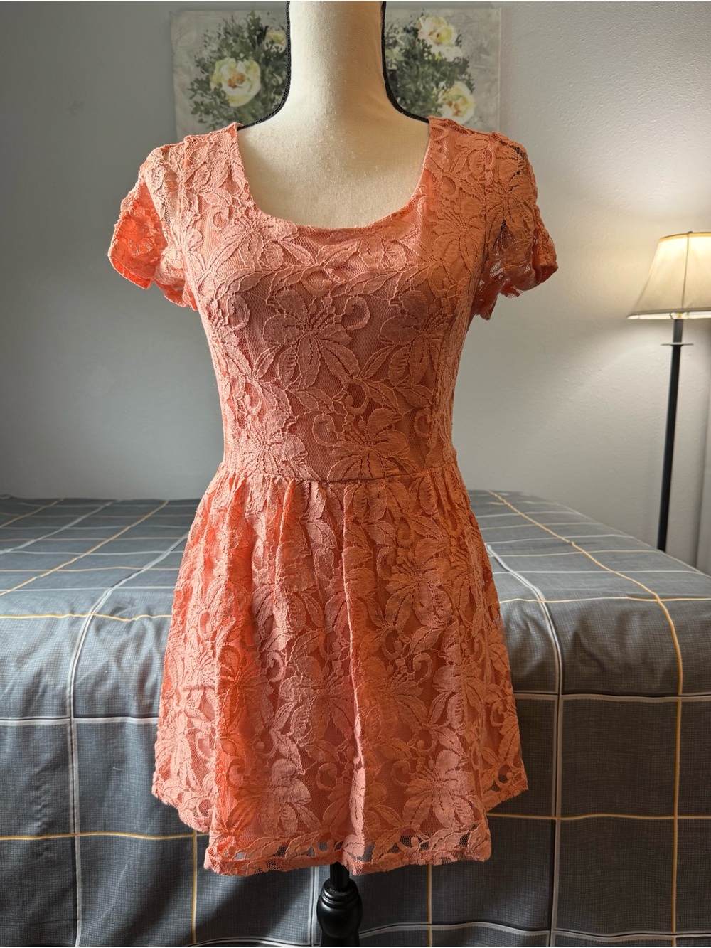 👗💛Forever 21 Fully Lined Lace Fit & Flare Mini Dress in Coral Jr Medium